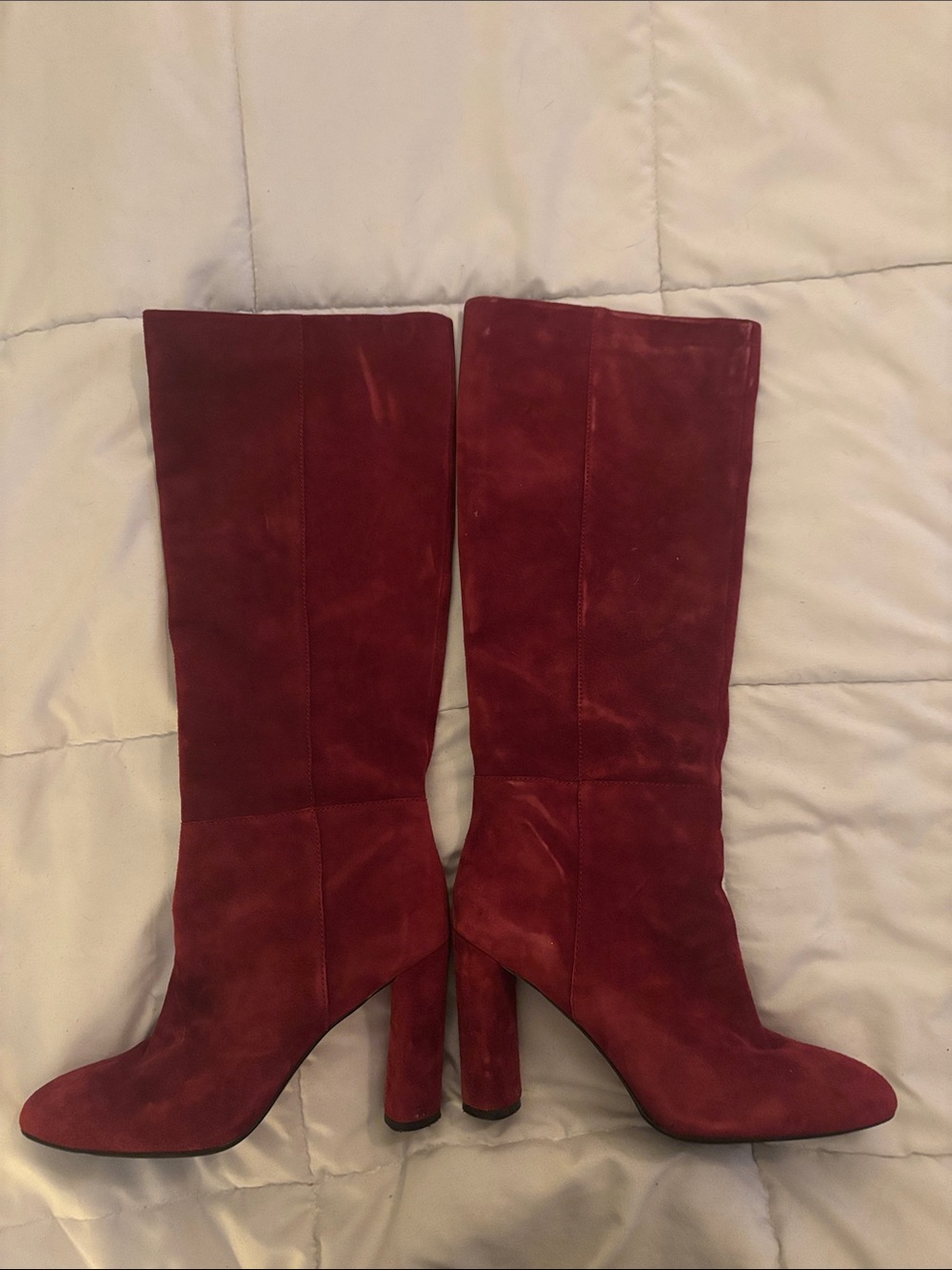 Vince Camuto size 9 Women's Knee-High Suede Red Boots